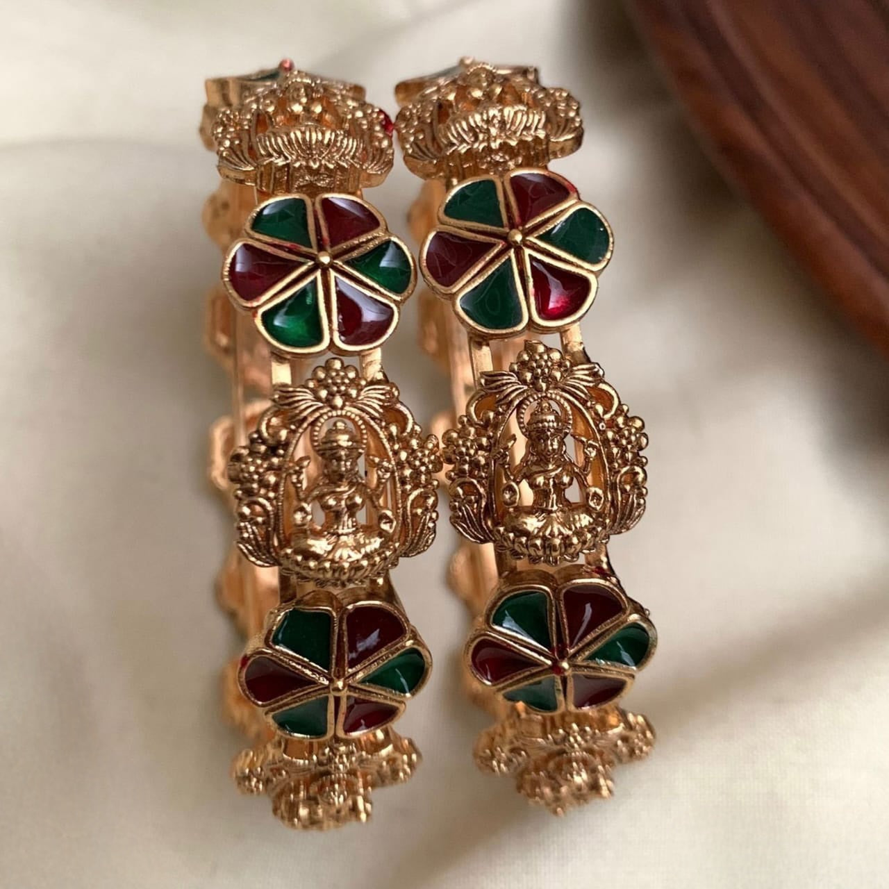 Lakshmi Floral Bangle