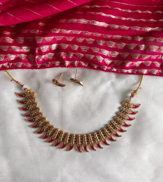 Crescent shaped Necklace