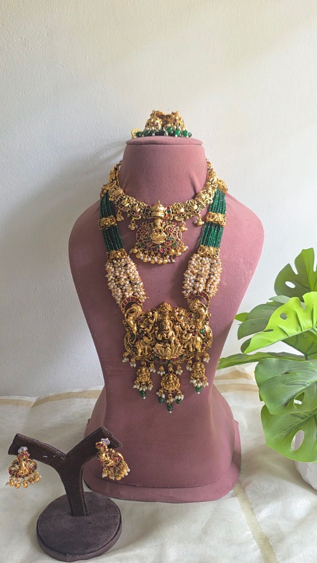 Nagas Wedding Set
