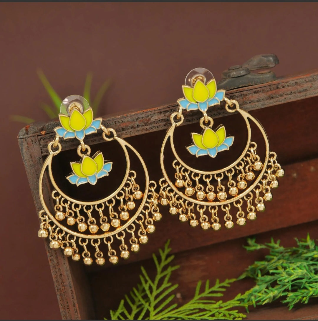 Antique Gold Plated Dual Coloured Enamel Dangler