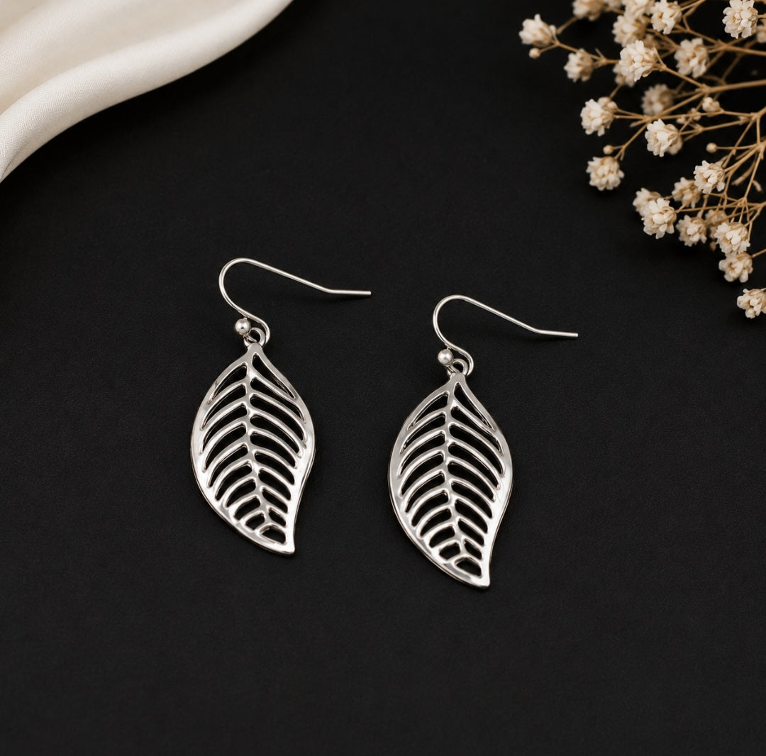 Silver Leaf Drop Earrings | AD043