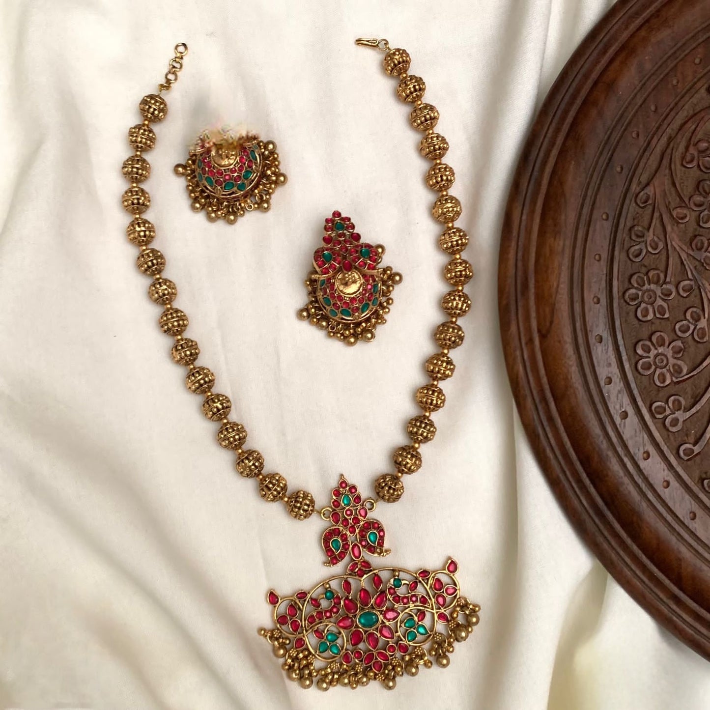 Peacock and Mango Pendant with 14″ Amla Ball Haram
