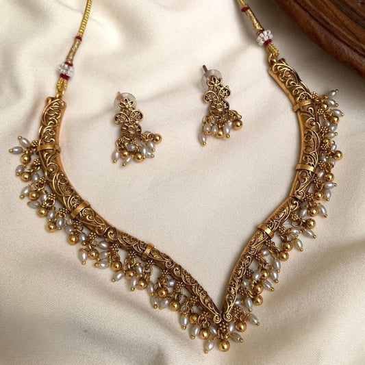 Pearl Kante Necklace
