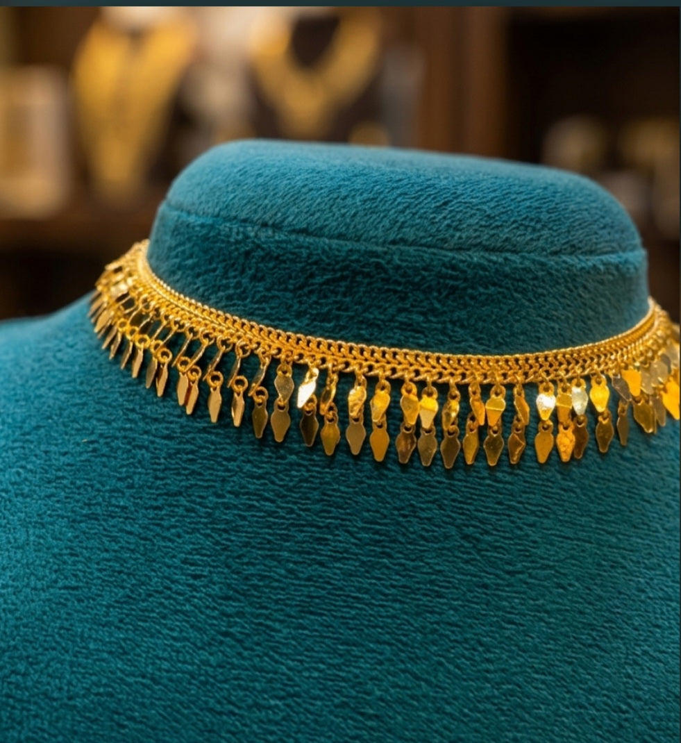 Ilakkathali-Gold Finish