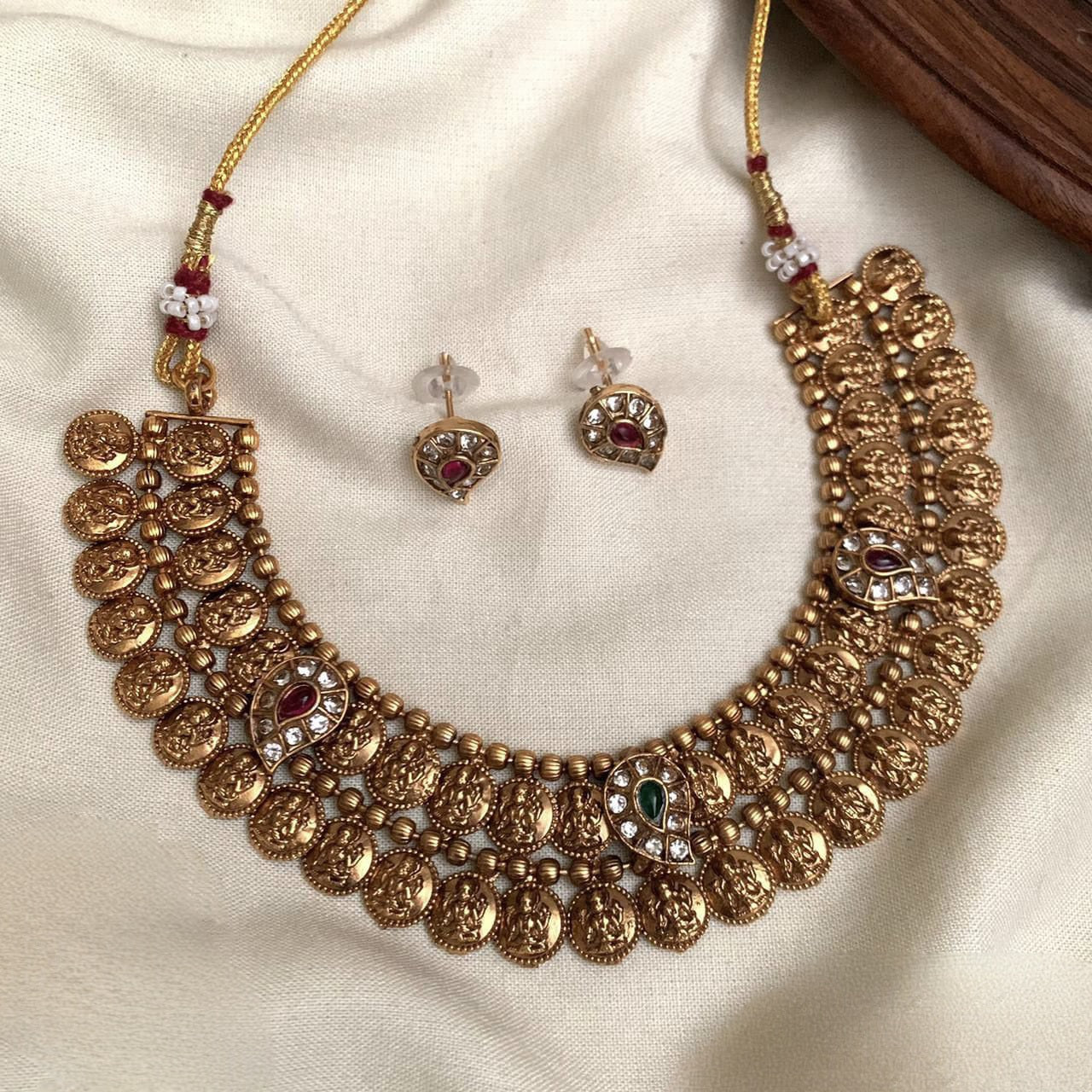 Double Kayered Coin Necklace