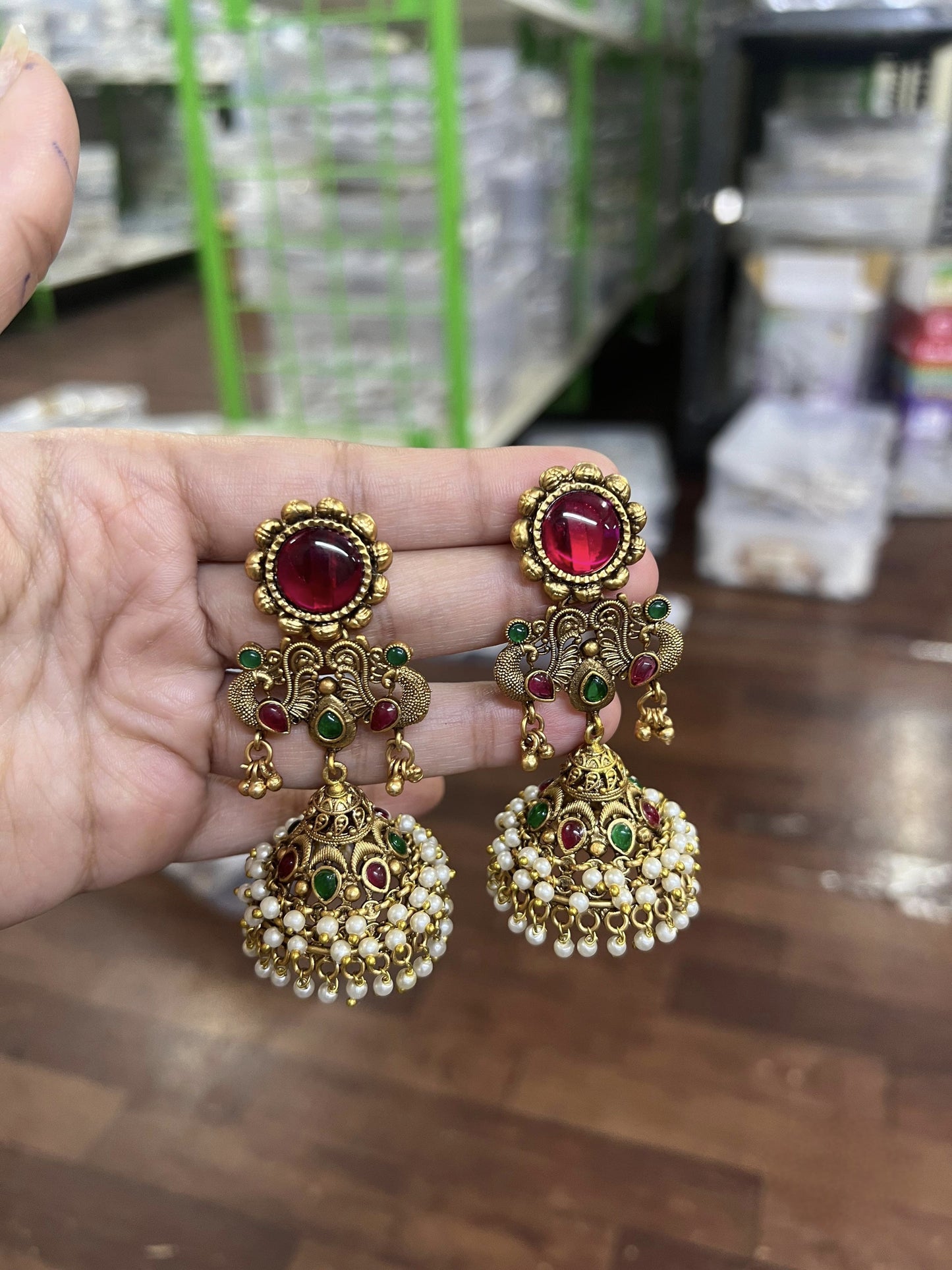 Peacock Pearl Jumka