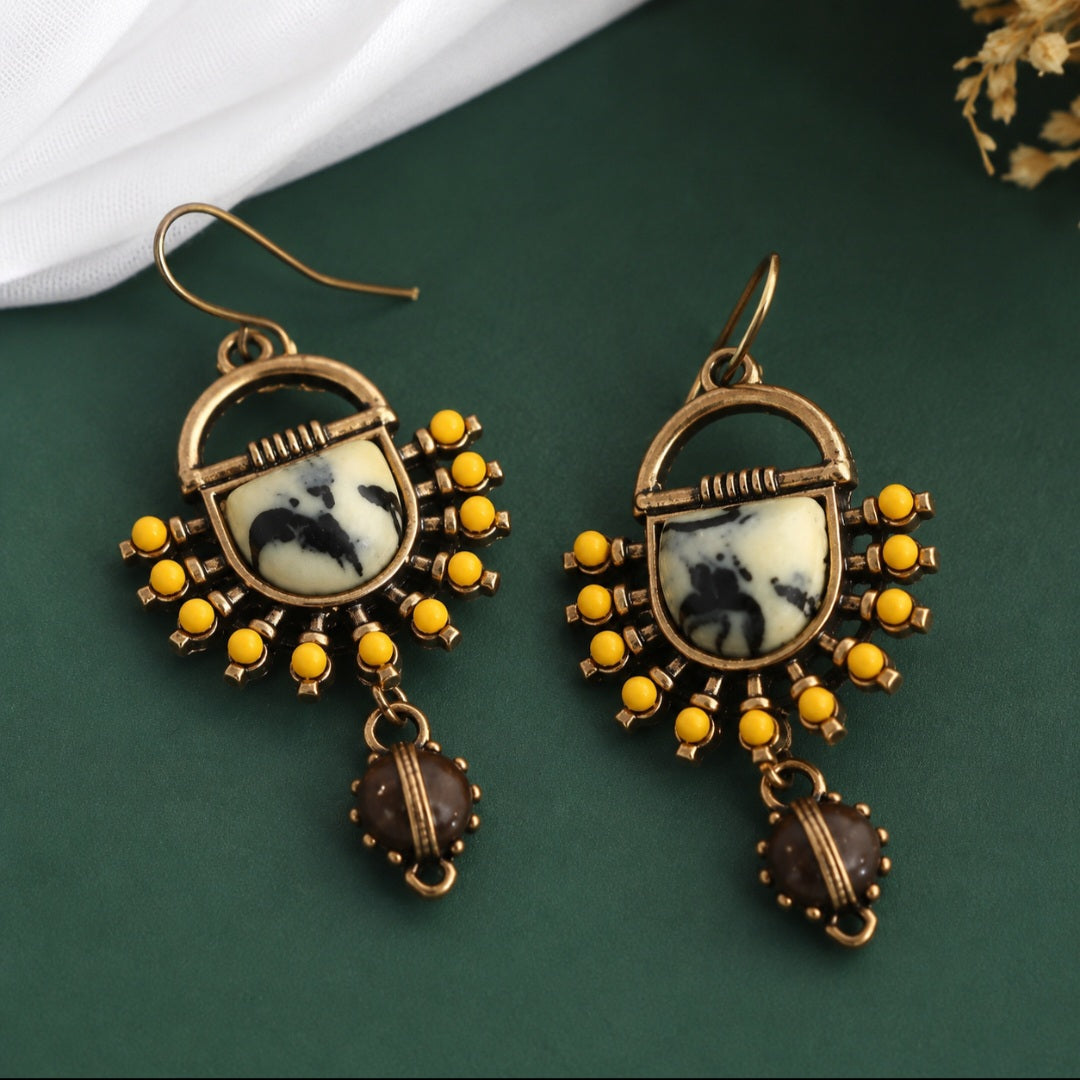 Vintage Boho Yellow Beaded Earrings | AD045