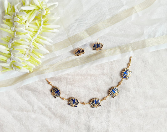Lotus Choker