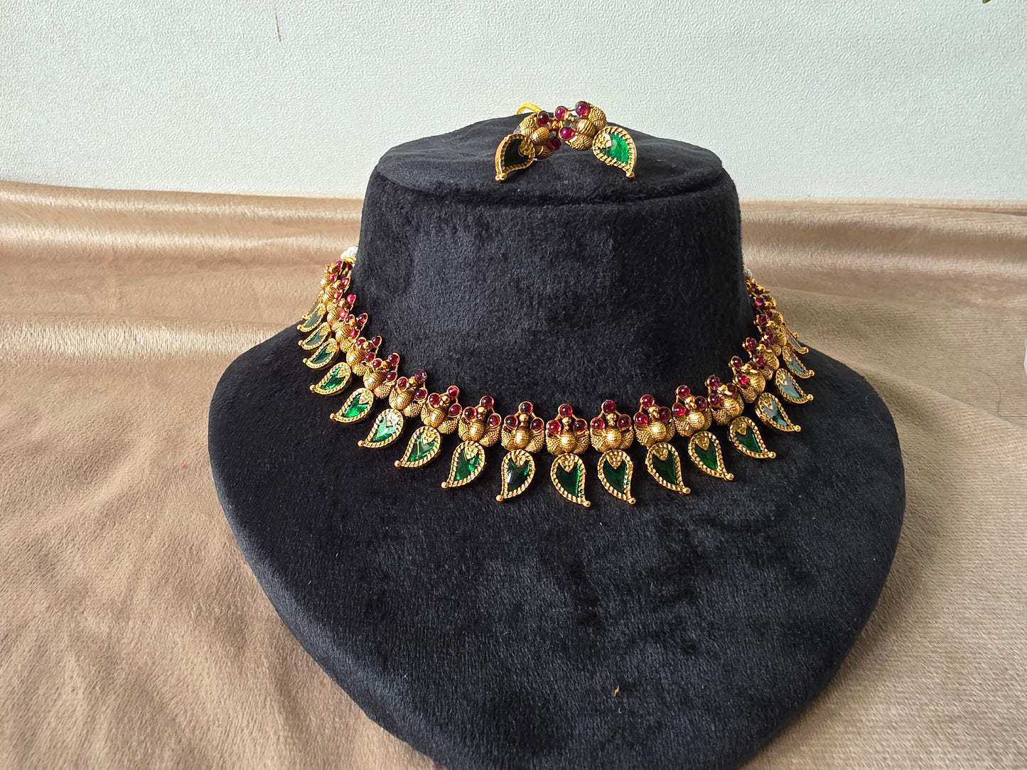 Palakka Nacklace
