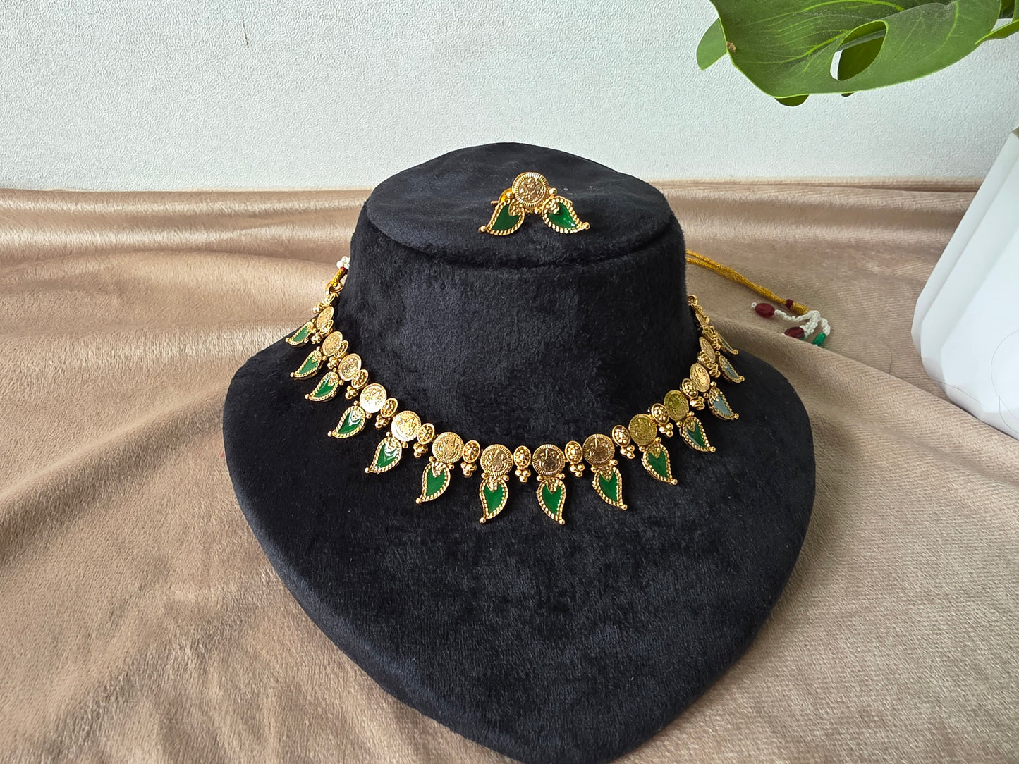 Nagapadam Kashi Necklace
