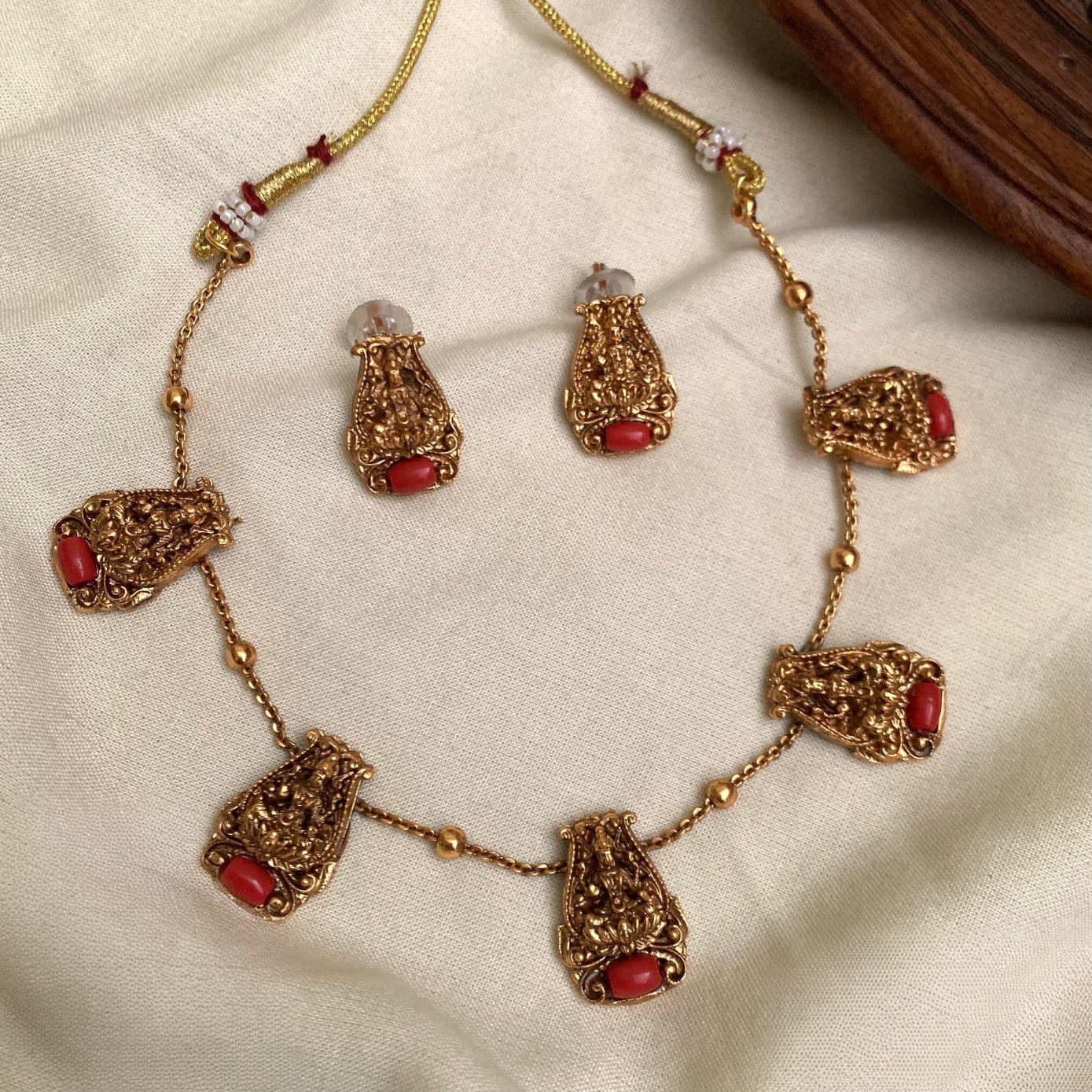 Red stone lakshmi Necklace