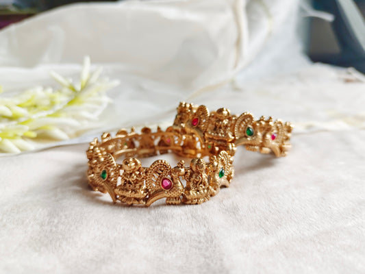 Peacock Bangle set