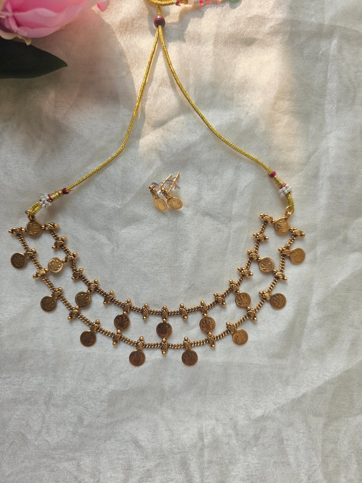 Kashi Necklace/ Choker