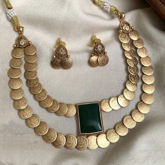 Kashi Choker Necklace