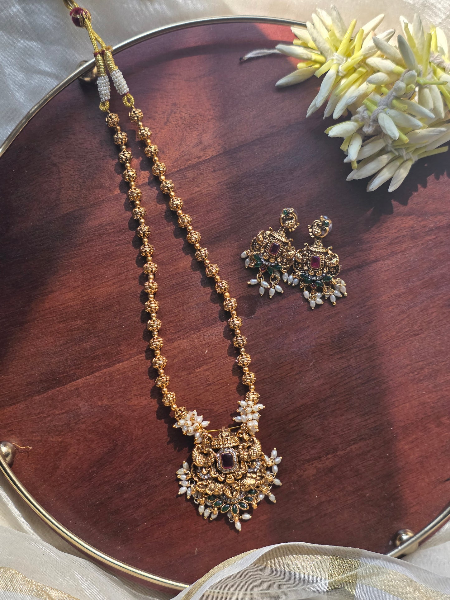 Non Idol beaded Nagas Haram