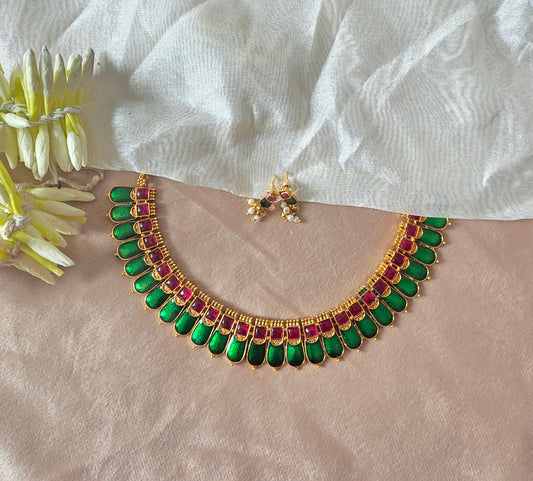Nagapadam Necklace