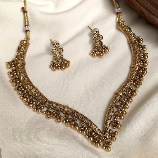 Golden Bead Kante Neckace