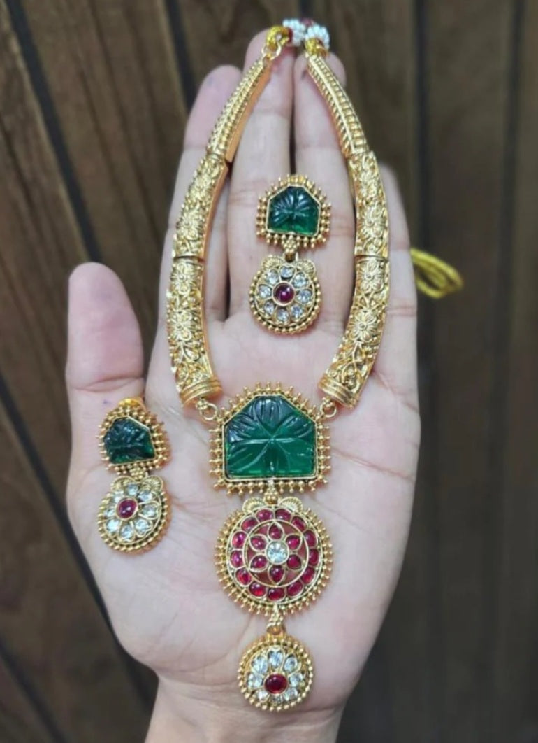 Royal Floral Necklace