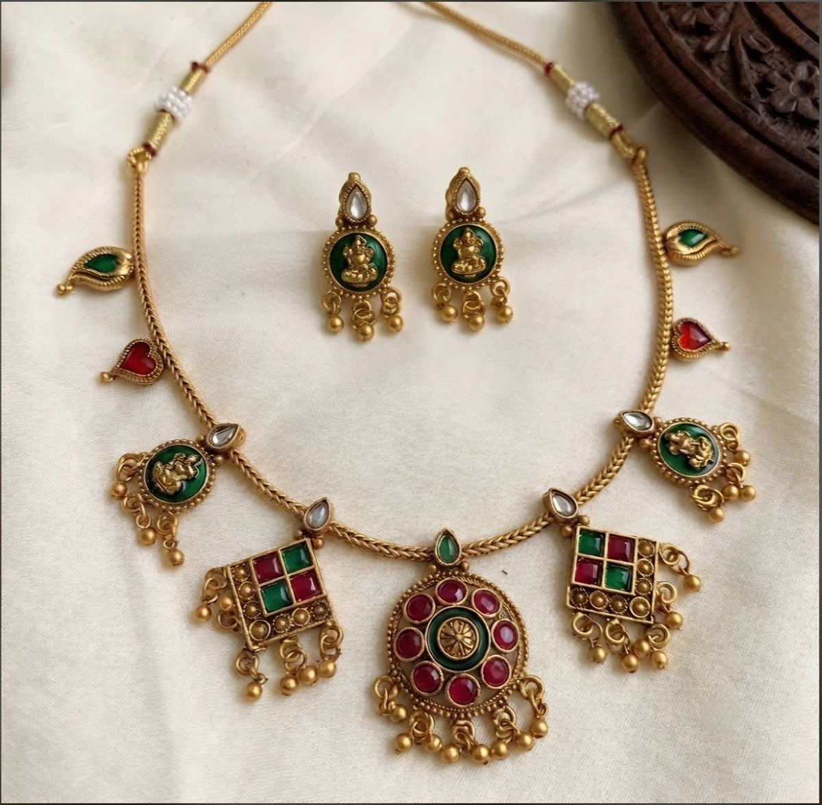 Fusion Necklace – Contemporary Traditional Indian Jewellery | A043