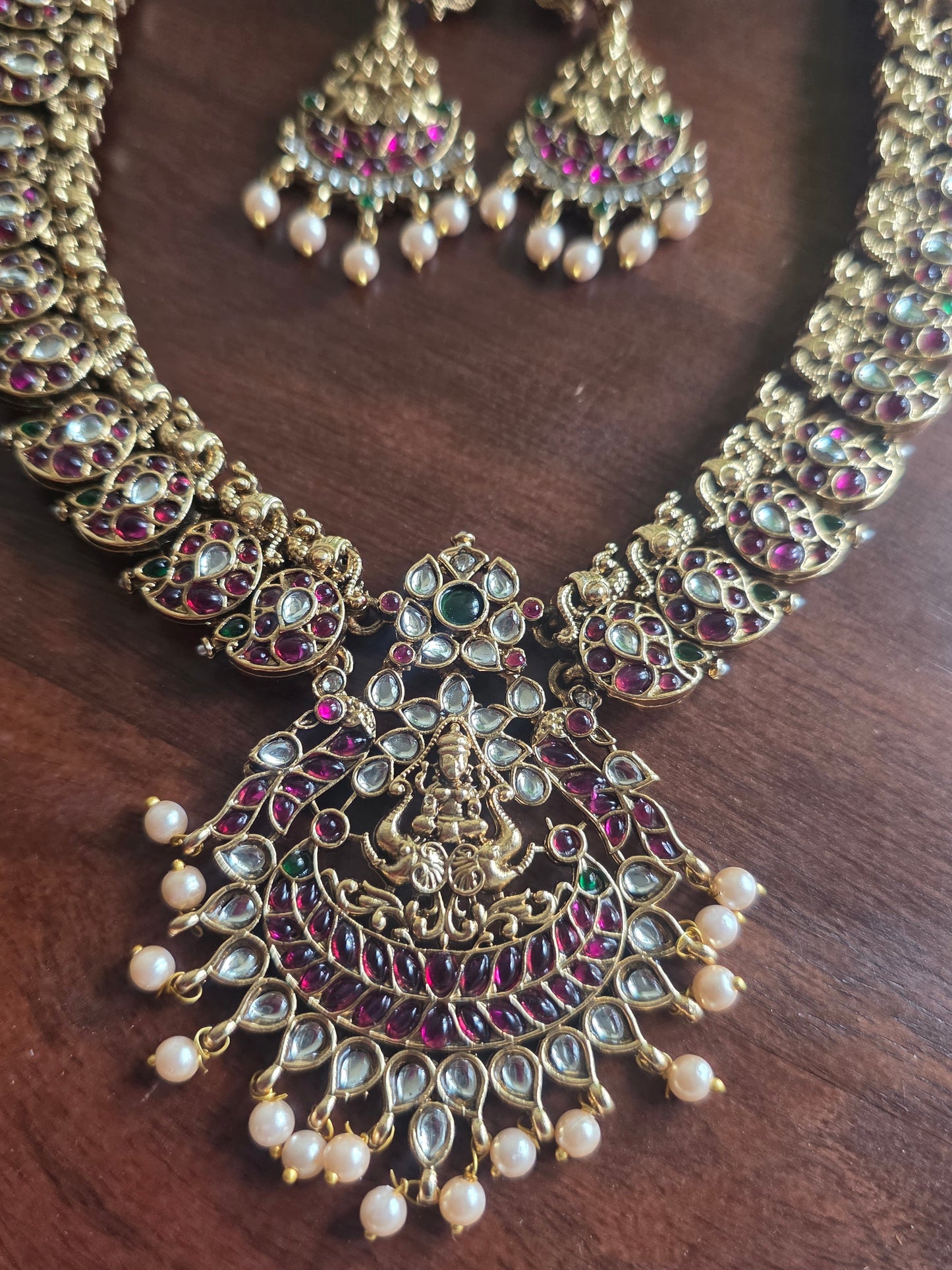 Lakshmi Kundan Necklace