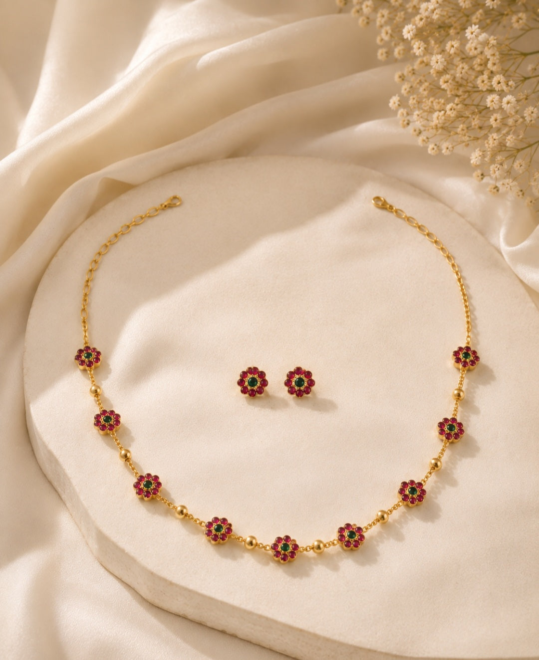 Small Flower Choker | A257