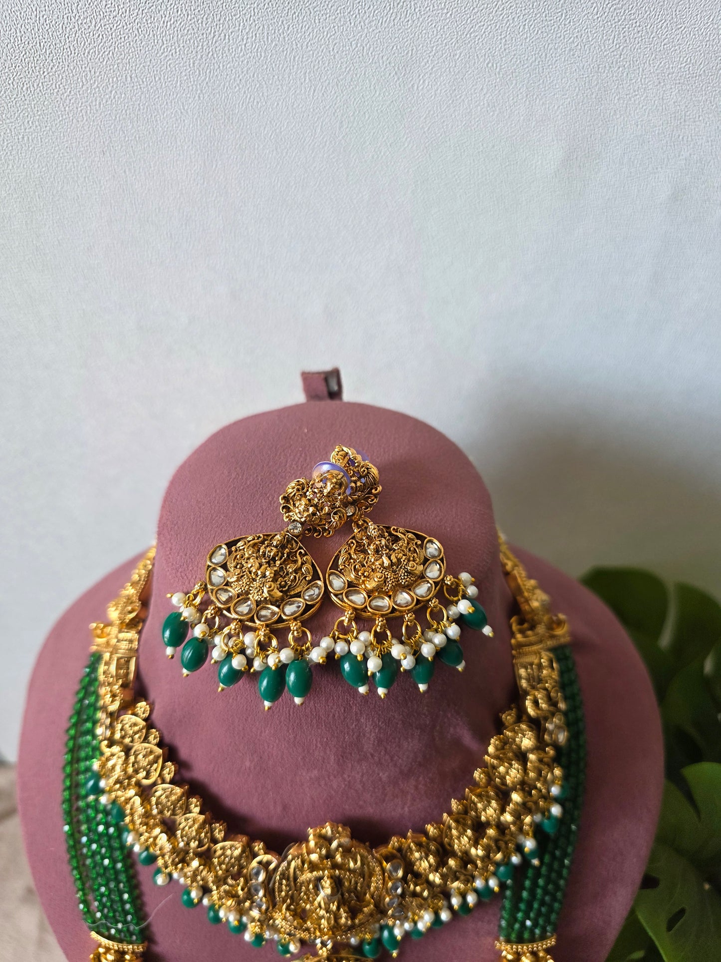 Green wedding set