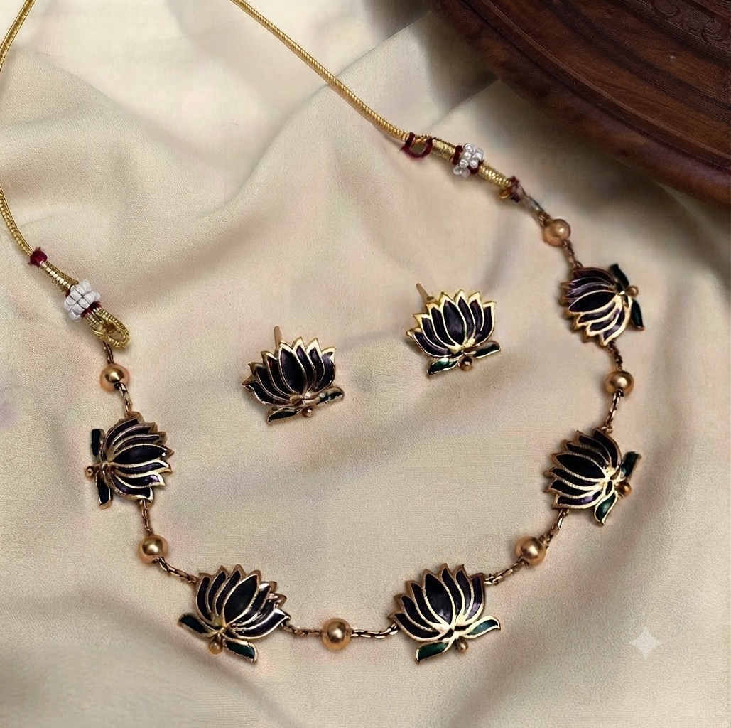 Lotus Choker – Traditional South Indian Temple Jewellery