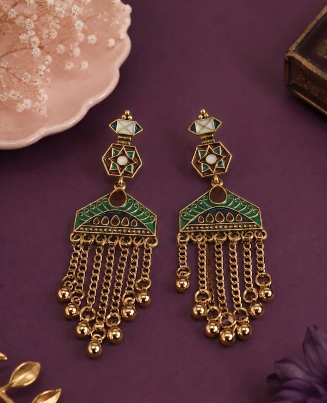 The Geometric Chandelier Cascades An Antique Gold/Silver Plated Dual Coloured Enamel Dangler | AD6818