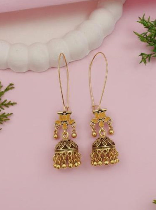 Yellow enamel dangler