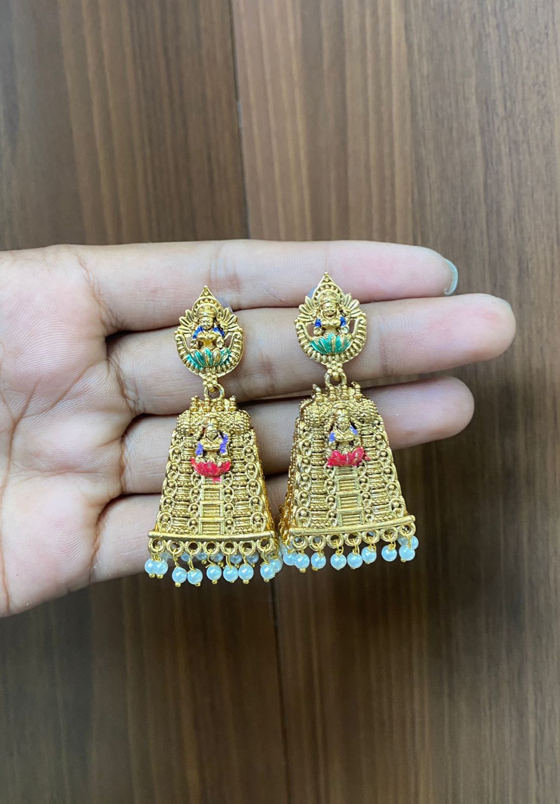 Hand Painted Temple Jumka