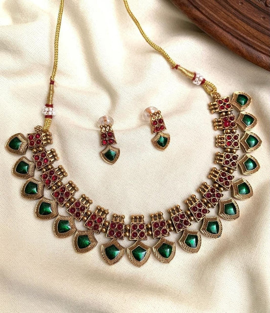Palakka Necklace