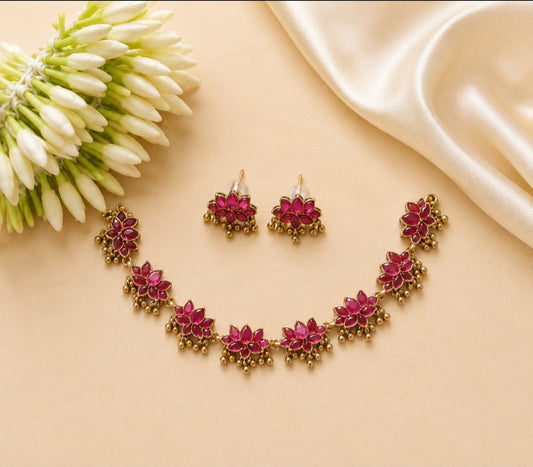 Golden Beaded Lotus Necklace – Traditional Indian Jewellery