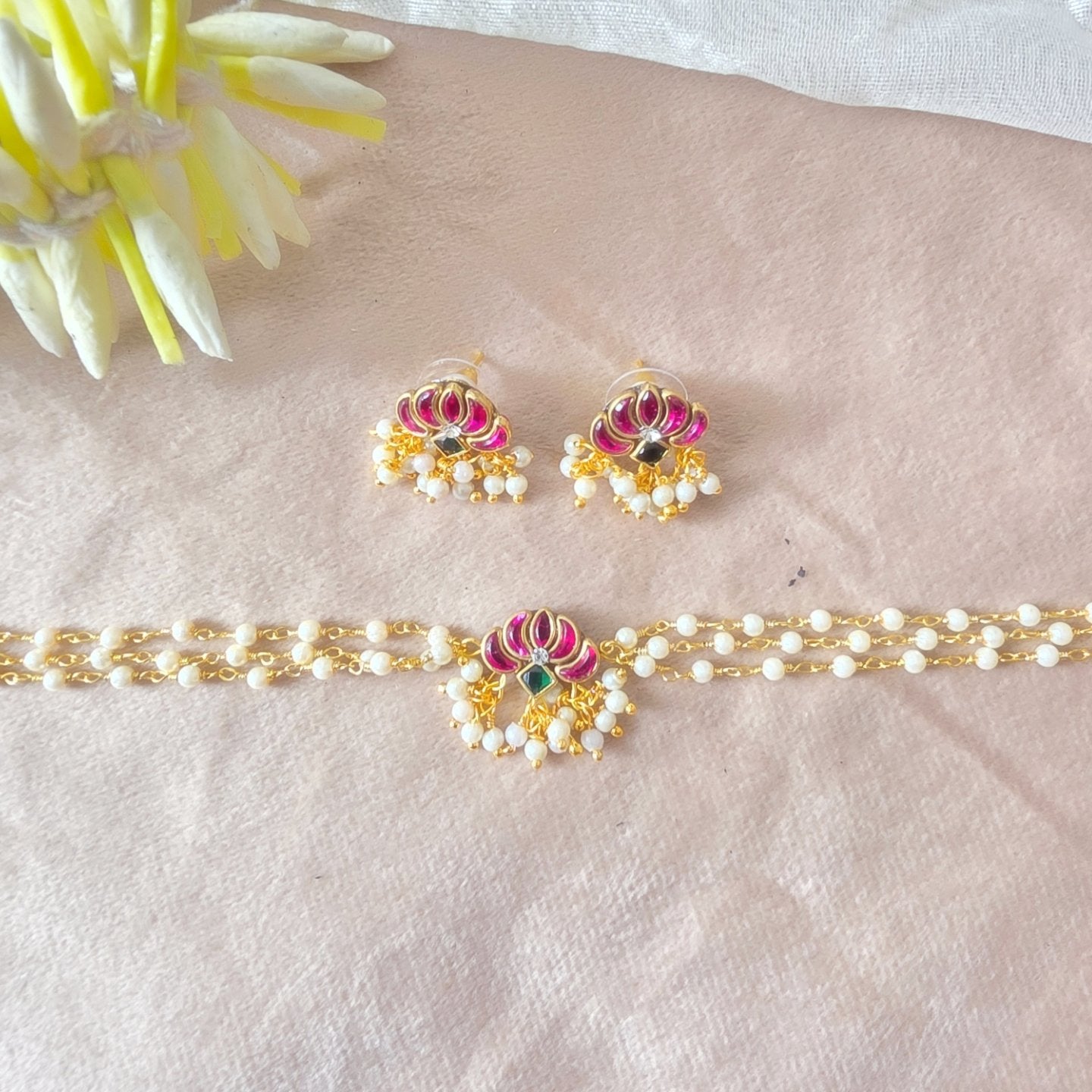 Beaded lotus choker