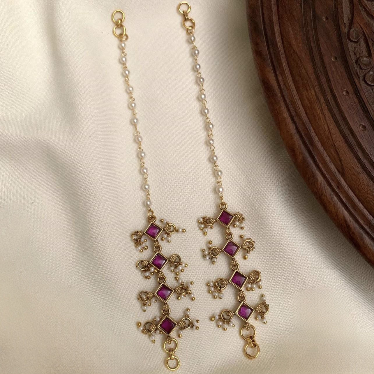 Square Rubi Ear Chain