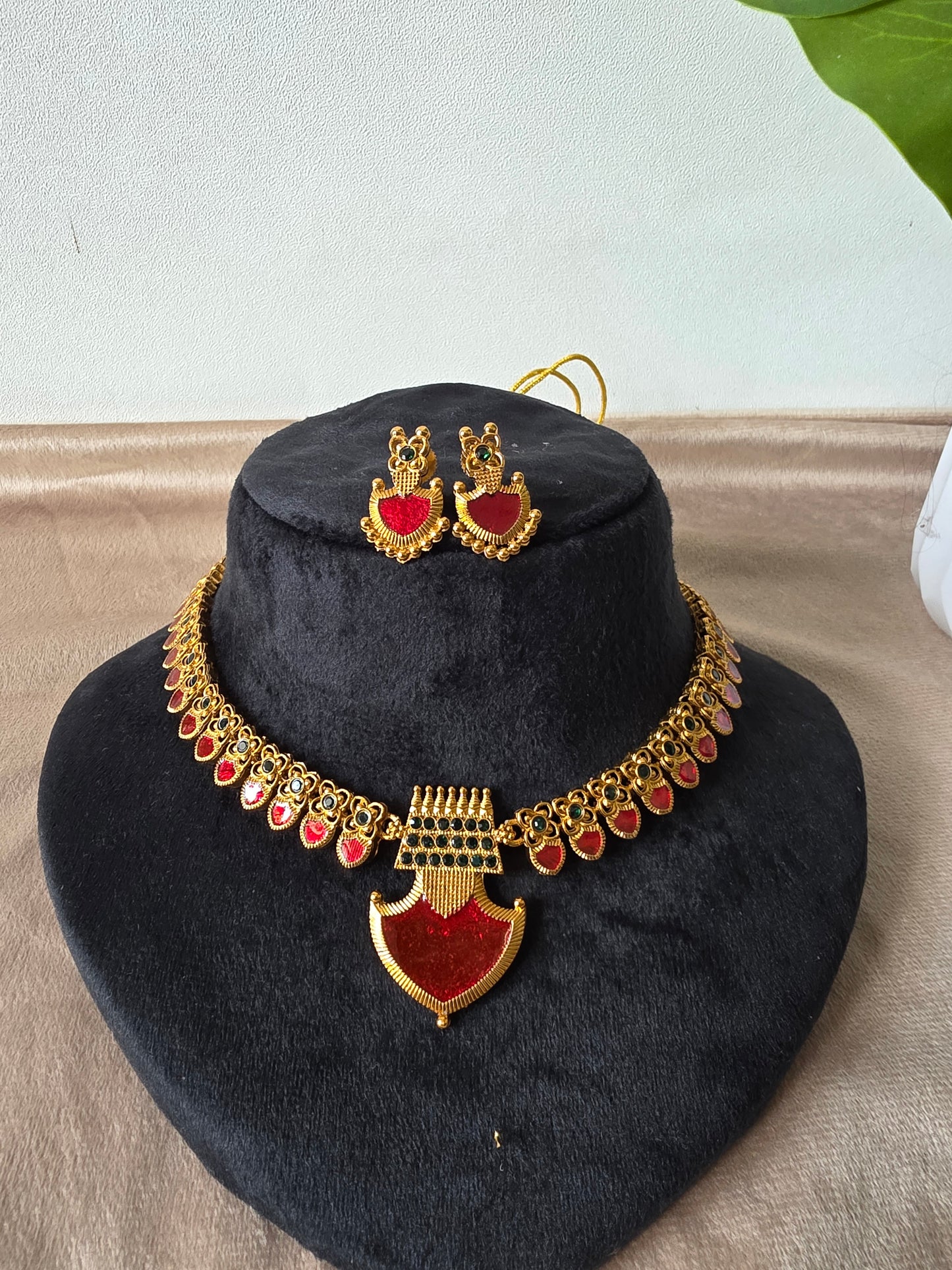 Palakka Necklace