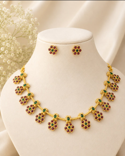 Hanging Flower Necklace  | A025